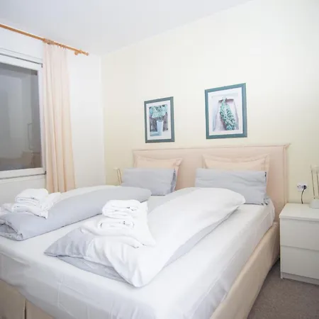 Διαμέρισμα Haus Westwind Hallwegh 01 *